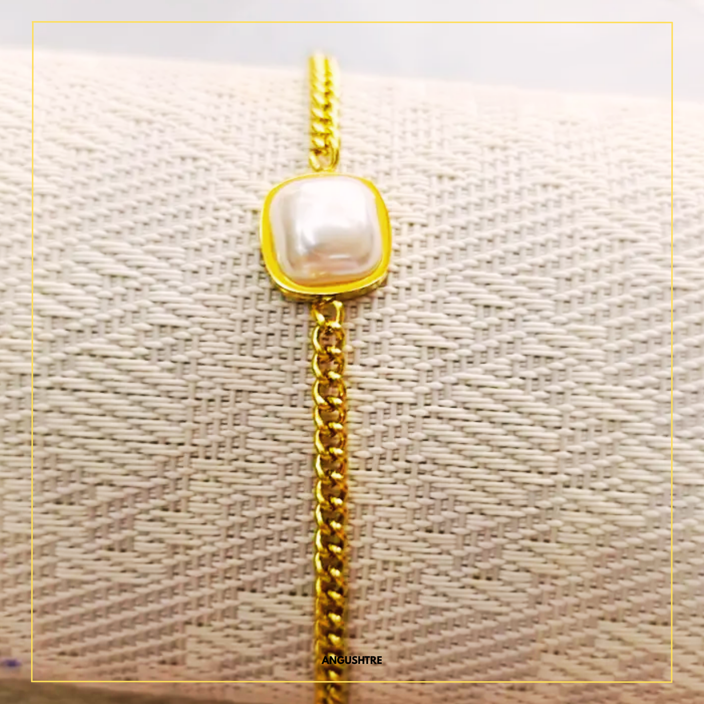 White Pearl Bracelet