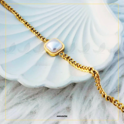 White Pearl Bracelet